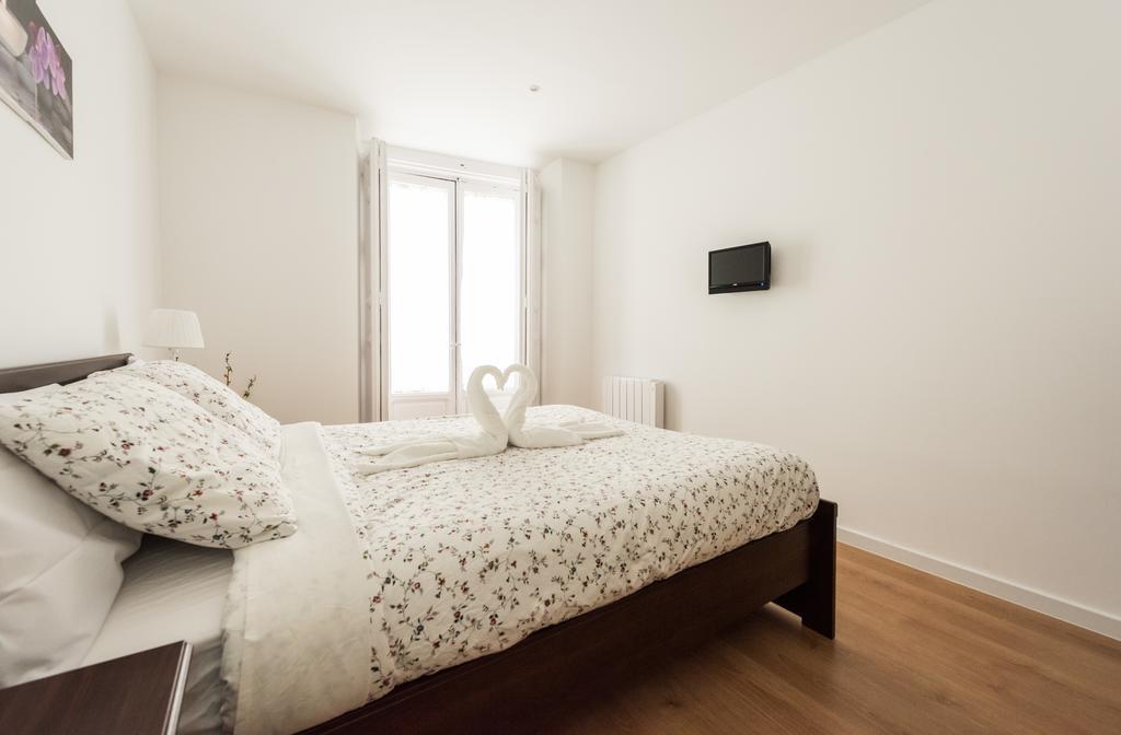 Sol Mayor Apartment Madrid Bagian luar foto