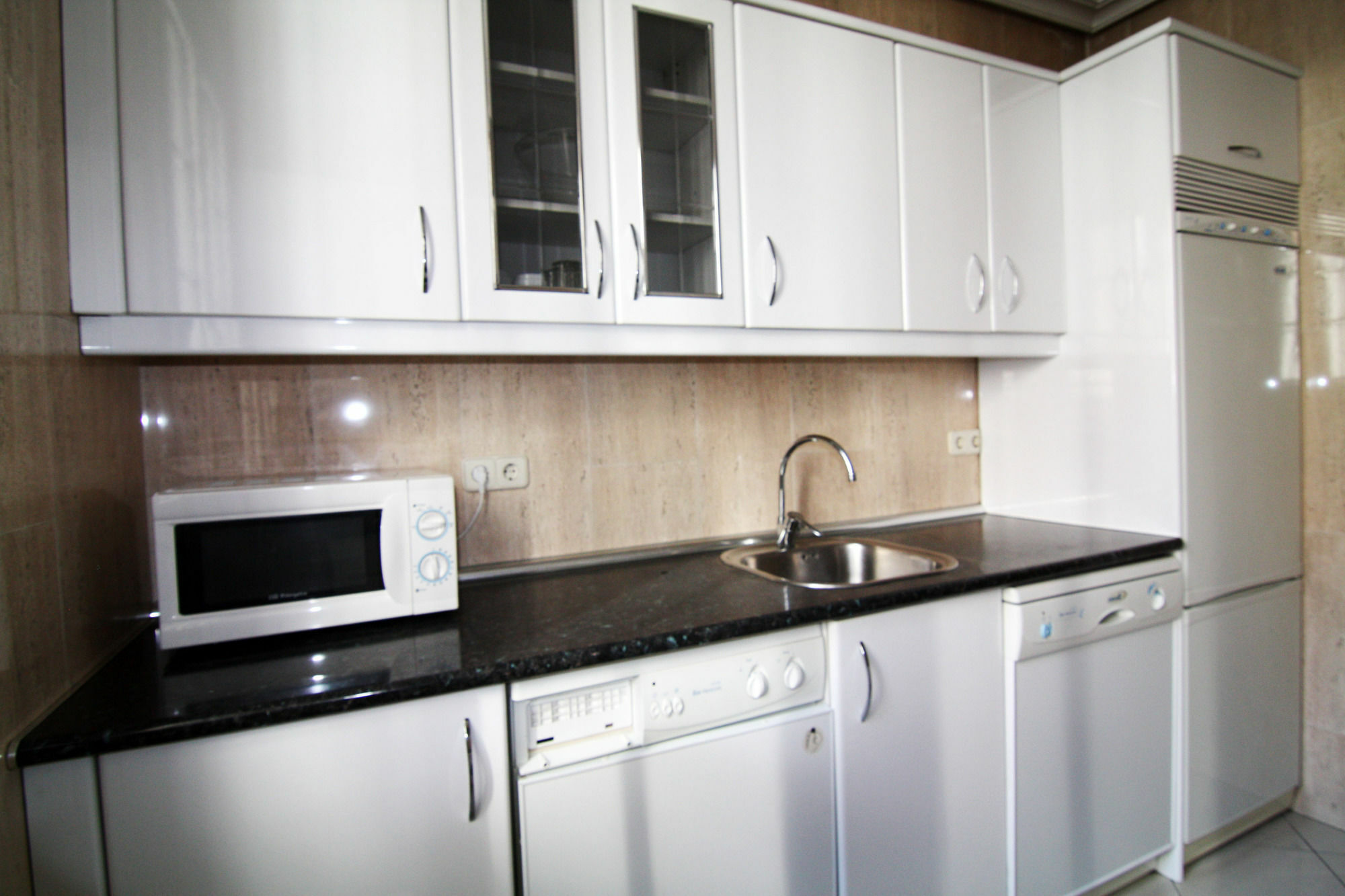 Sol Mayor Apartment Madrid Bagian luar foto